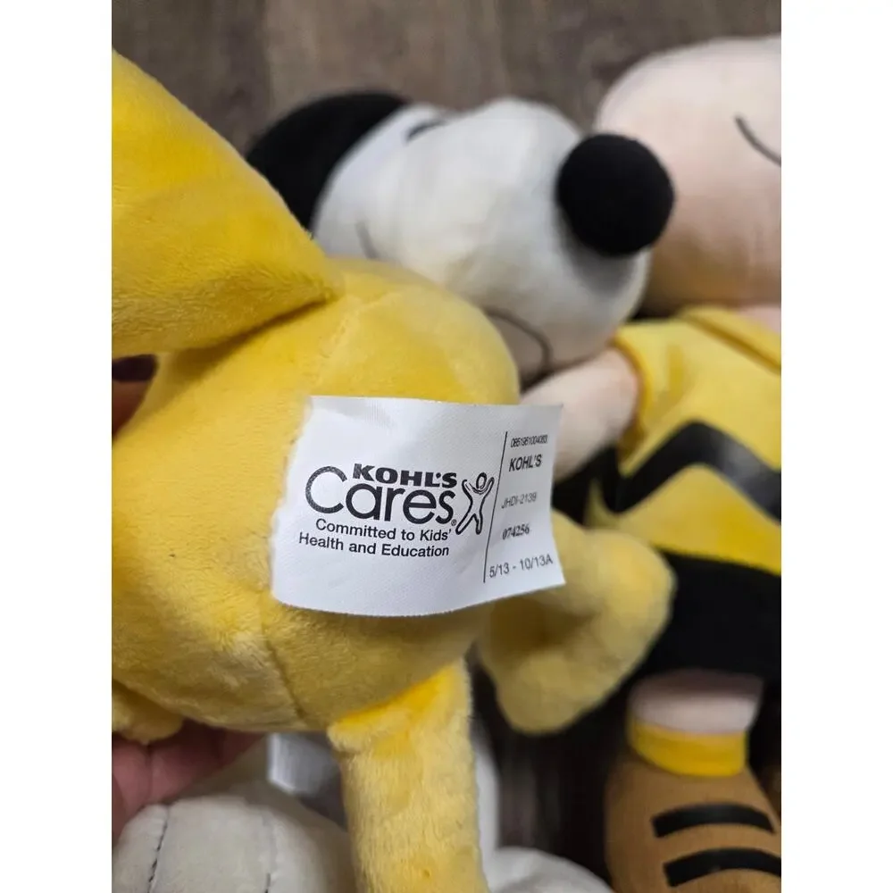 Charlie Brown Snoopy Dog Woodstock Peanuts Kohls Cares Plush Toy Set Lot of 3